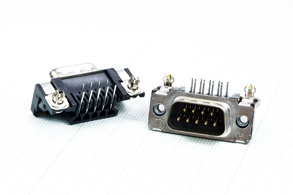 https://app.mtielec.com/uploads/images/product/0000860_-d9pin-amp0037-male-ra-amp-usa.jpeg