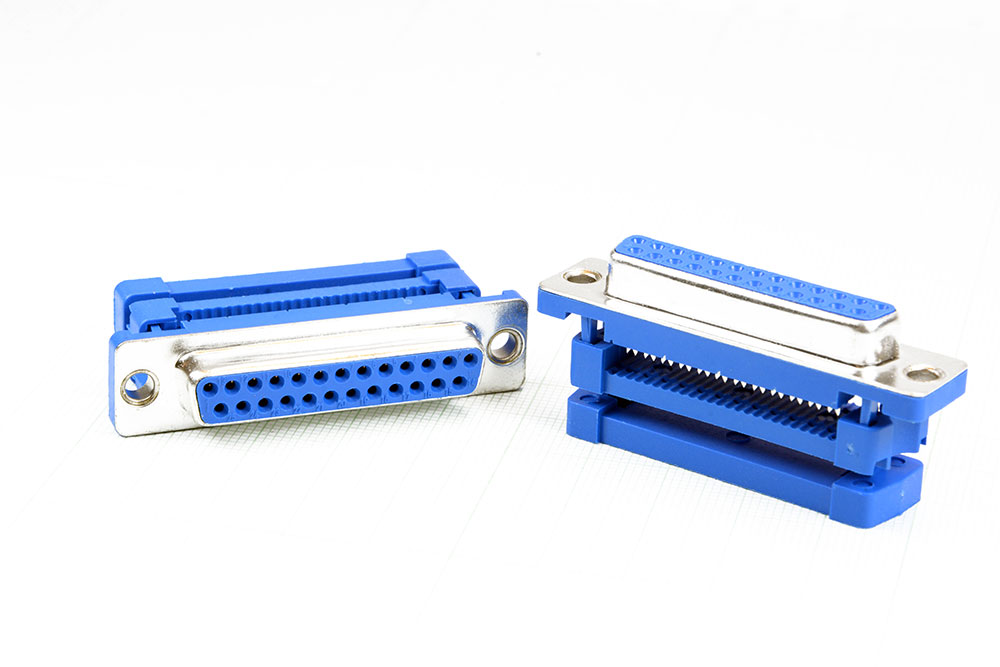 https://app.mtielec.com/uploads/images/product/0000896_-d25pin-crimp-idc-type-female-metal-case-taiwan.jpeg