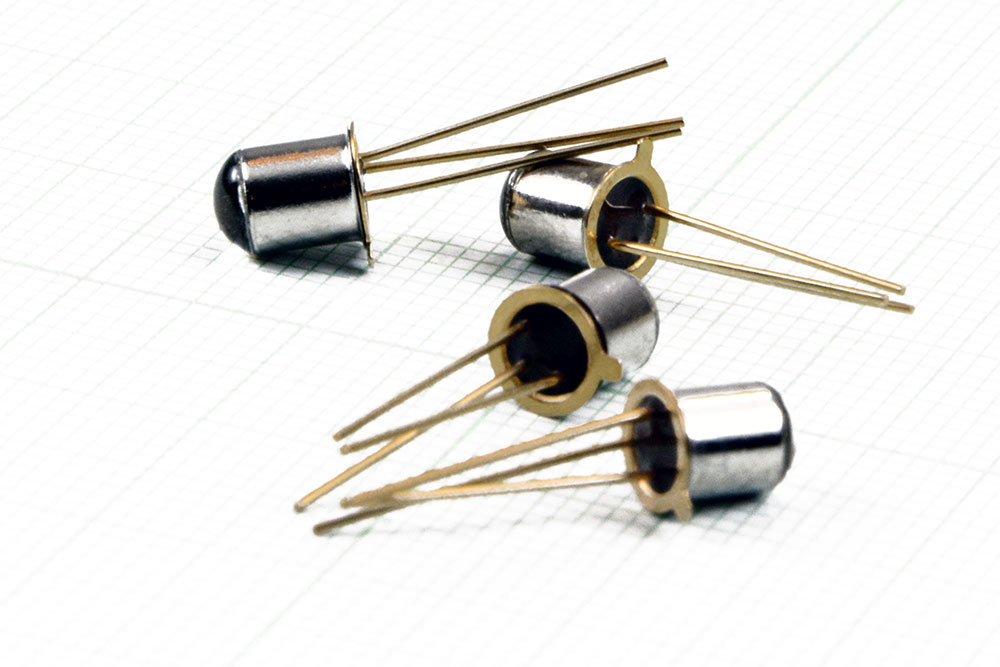 https://app.mtielec.com/uploads/images/product/0001515_-st-1kl3b-photo-transistor-kodenshi-japan.jpeg