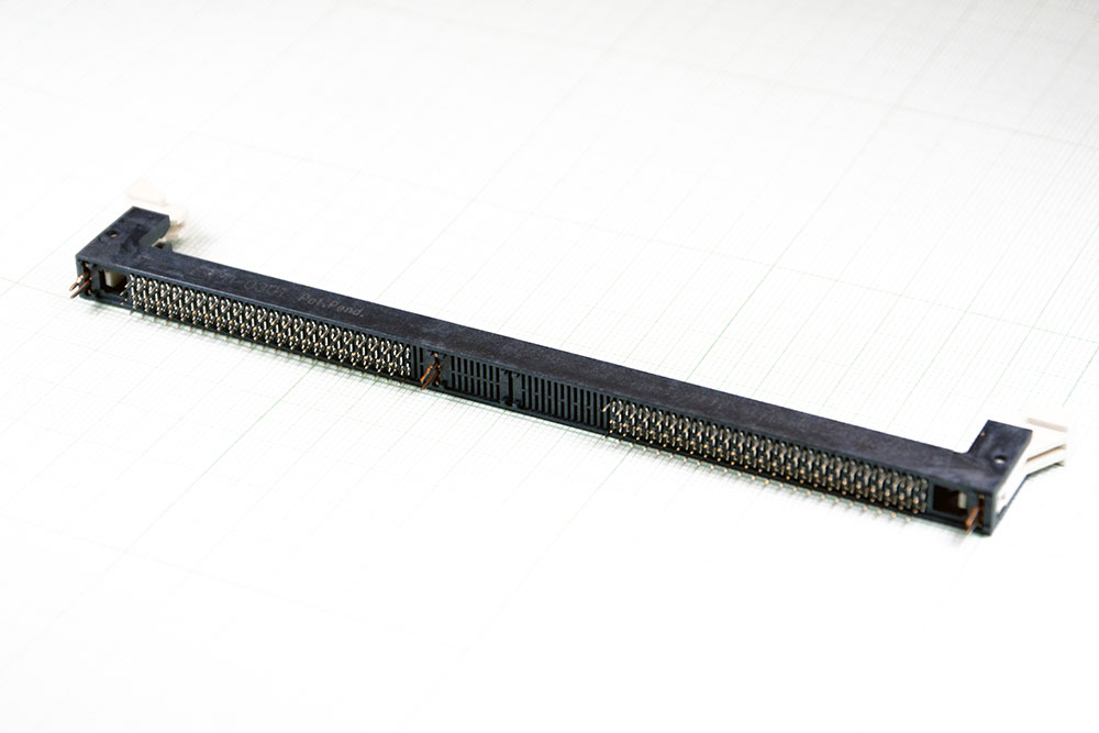 https://app.mtielec.com/uploads/images/product/0001845_-connector-184-pin-simm-73811-0301-ram-female-molex-singapore.jpeg