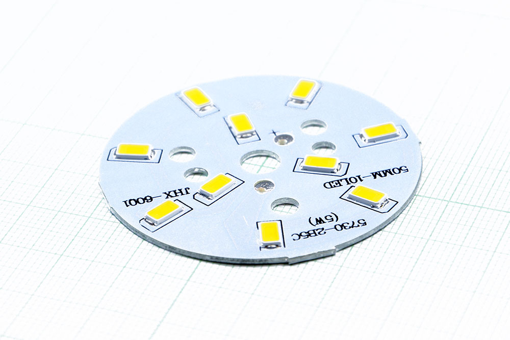 https://app.mtielec.com/uploads/images/product/0002476_-led-pcb-5730-5w-50mil-white-cool.jpeg