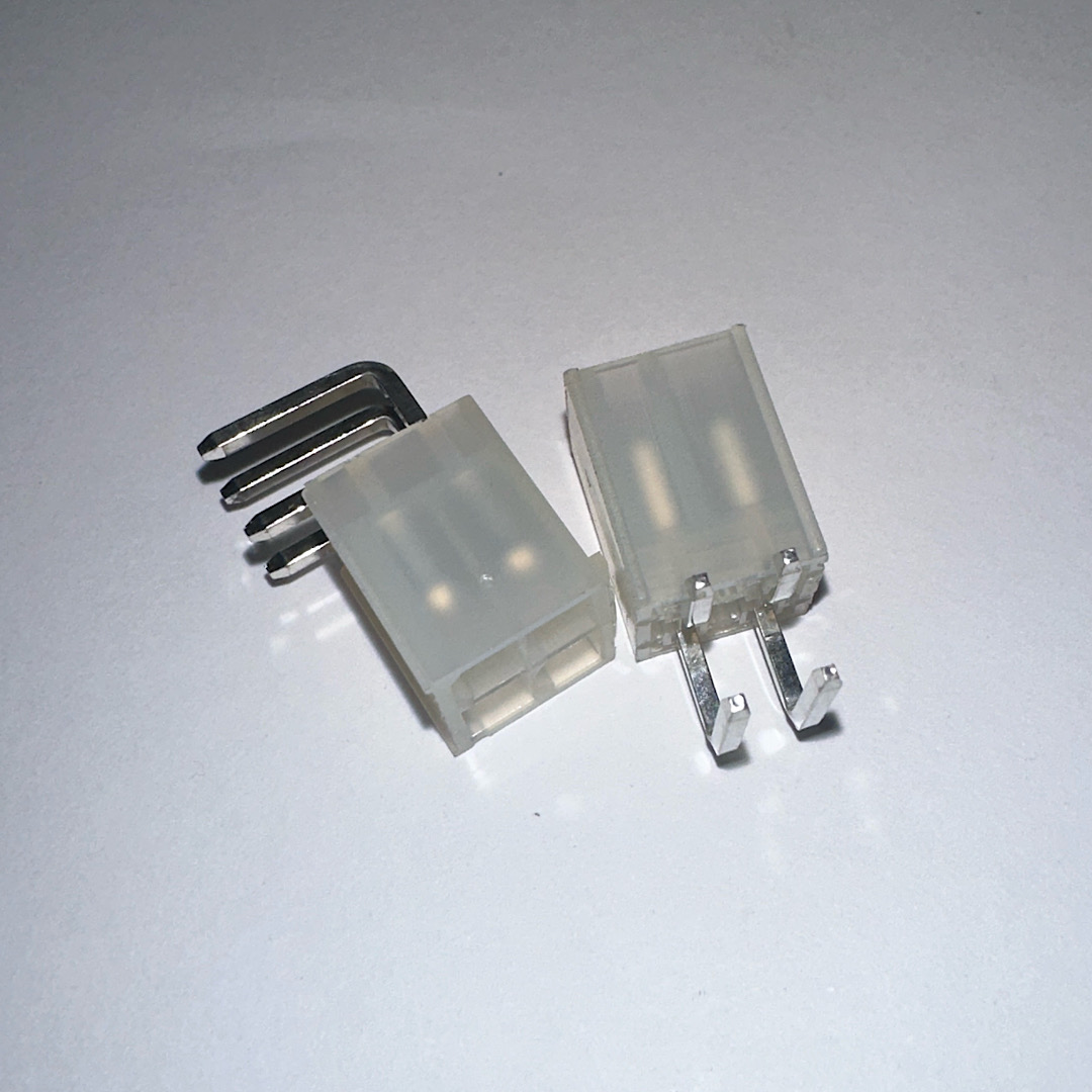 CONNECTOR ATX 2X2 MALE R/A